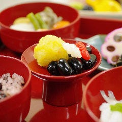 老舗料亭の味と心をご自宅へお届け 老舗料亭の味と心をご自宅へお届け