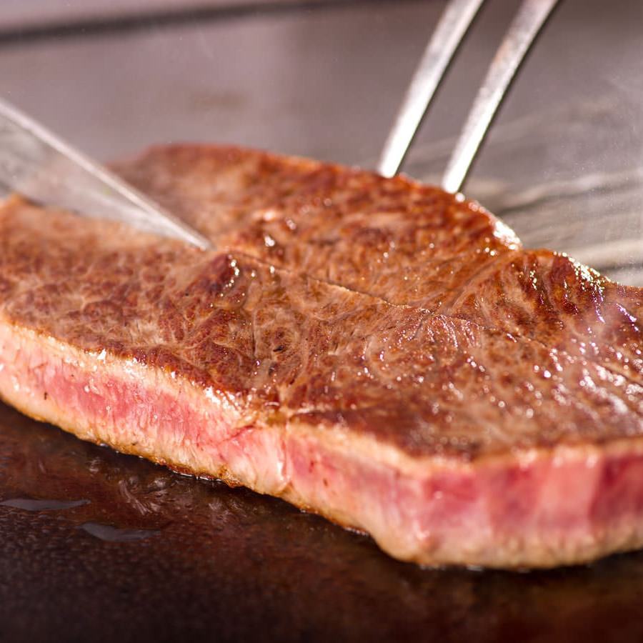 上質な肉を手軽に！札幌のおすすめステーキ店5選の画像