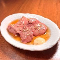 肉酒場 とろっと 西新宿店