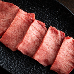 焼肉栄（ヨン）