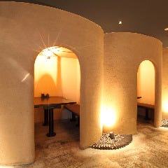 隠れ房 南青山店