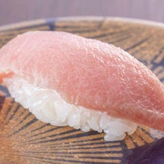 まわる寿司市場 長浜店