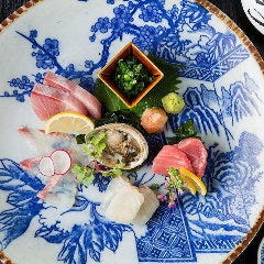 あら鍋 クエ料理とイカ活造り 博多かんべえ 福岡総本店