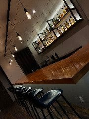 BAR MAGELLAN