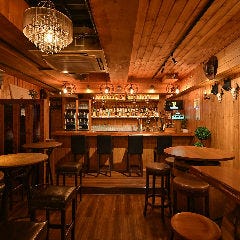 新宿クラフトビール＆ダイニングバー West house