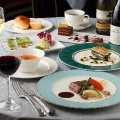 カフェ＆レストラン ドルフィン（本牧・山手/洋食屋） - 楽天ぐるなび