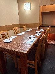 予約必須 テーブル個室 予約必須 テーブル個室