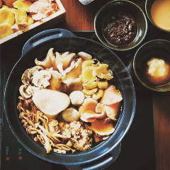 何鮮茹（ホーシェング） メニュー：きのこ鍋 - 楽天ぐるなび