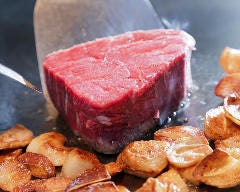 <B>特選黒毛和牛フィレ 150g のコース 九州産A5特選黒毛和牛と旬の野菜とのシンプルなコース