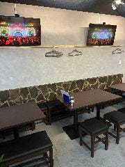 炭火焼き鳥 居酒屋ふぉーりん