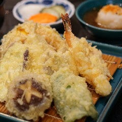 博多てんぷら 楽ちゃん 港本店