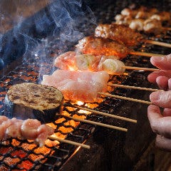 和空間豪華完全個室×絶品焼鳥と厳選お鍋 ～炭火串焼き あんど～