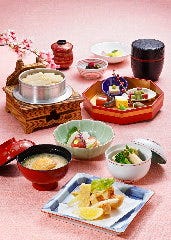 3月京懐石 月『春の宴』