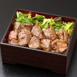 和牛ステーキ重 和牛ステーキ重