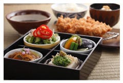 名代とんかつ かつくら 新宿高島屋店