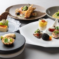 【イタリアン】目の前で焼く薪焼きPIZZA&選べるパスタとメイン全6品+乾杯ドリンク◆7500円