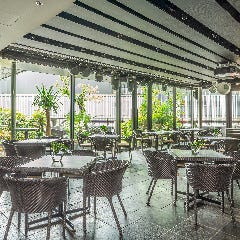 休日【レストランバー】《シャインマスカットアフタヌーンティー》デザート等+カフェフリー◆4800円