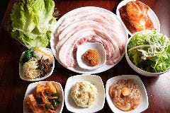 韓国料理食べ放題 釜山亭 西新店