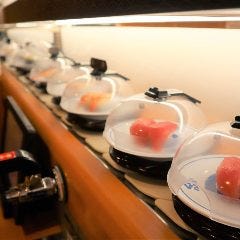 くら寿司 西新宿店