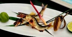 季節を彩る単品料理もお楽し頂けます 季節を彩る単品料理もお楽し頂けます