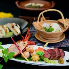 9月限定乾杯酒付き【個室確約!!】名物のすっぽん鍋 旬の食材を織り込んだ贅沢会席】 都