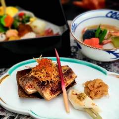 平日限定【夜景・和食ディナー】旬の食材を織り込んだ彩り会席 堀川