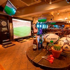 スリーモンキーズカフェ新宿本店
