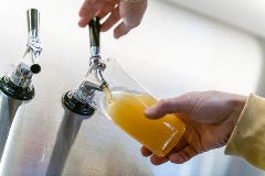 クラフトビール量り売りTAP＆CROWLER渋谷店