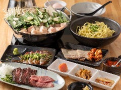 肉卸直送×黒毛和牛 博多もつ鍋 嘉祥