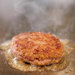 【限定】THE　特選ハンバーグ＆鹿児島「黒牛」ステーキ食べ比べコース　全9品