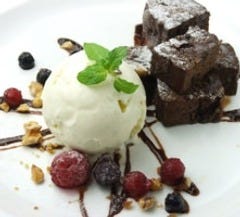 tokyo salonard cafe：dub