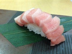 すし割烹 かじ