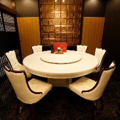 大型個室中華料理レストラン 餃子酒場 船橋店