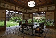 ゆったりとくつろげる個室 ゆったりとくつろげる個室