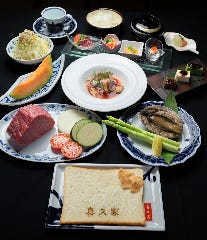 【オススメ季節のコース】カウンター席確約!A5ランク伊万里牛や焼アワビなどを使用!豪華9品をご堪能!