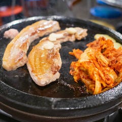 韓国料理 韓家 新宿西口店