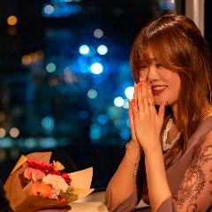 全席窓側 記念日 展望レストラン ラピュタ （福岡サンパレス）