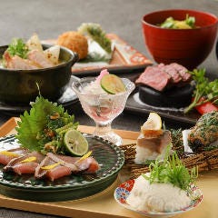 Dynamic Kitchen ＆ Bar 燦－SUN－ ヒルトンプラザウエスト店（梅田駅