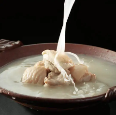 水たき料亭 博多華味鳥 KITTE博多店