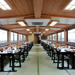 屋形船 大江戸_テーブル・イス席(~50名様/~70名様)