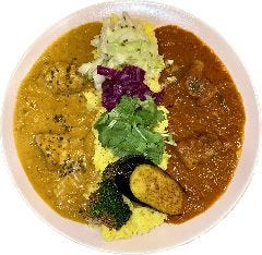 スパイスとカレーとからあげ