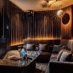 バグース 西武新宿店