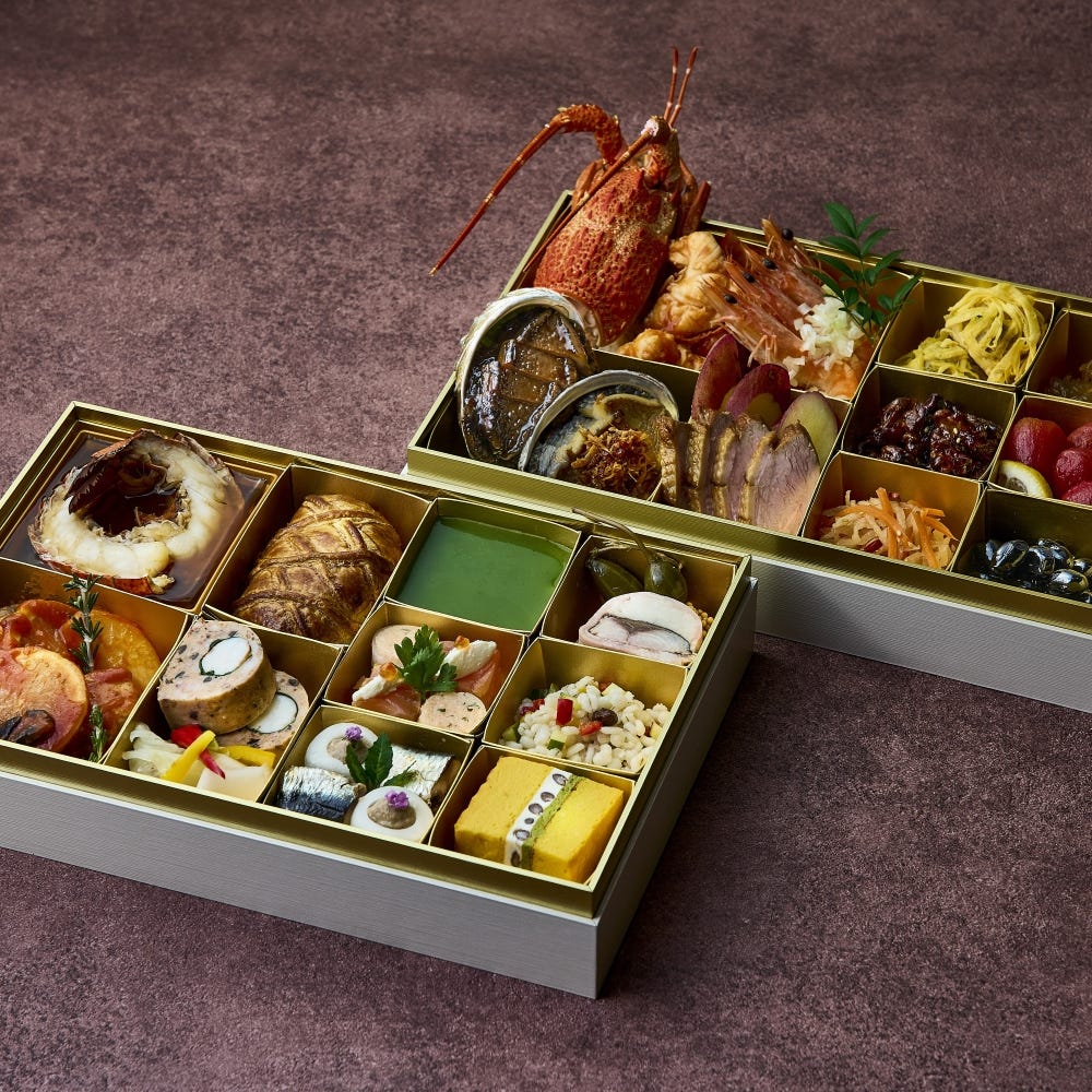 《ミシュラン掲載実績店監修》【送料無料】中華・イタリアン・フレンチの詰まった魚介メインの2段重 全25品 2~3人前