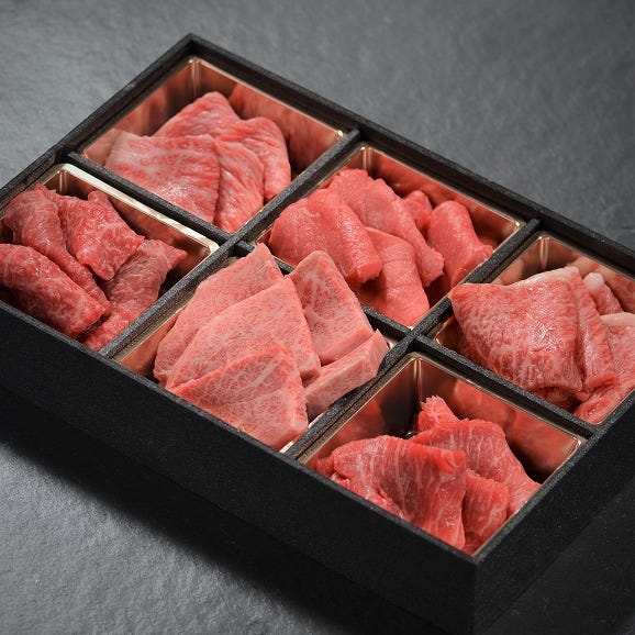 神戸牛焼肉6種盛り500g 仕切り箱02