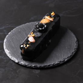 【期間限定】小さな生チョコの薔薇を飾った和栗のテリーヌ