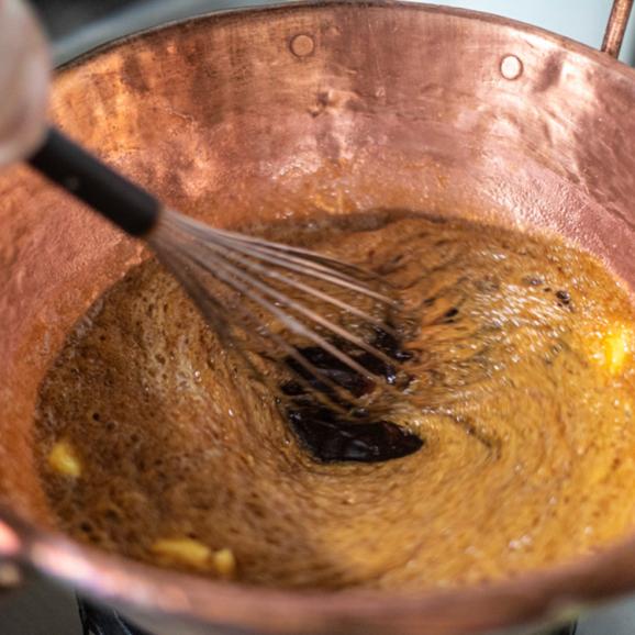 キャラメル缶（茶） 8個入（C.B.S.）05