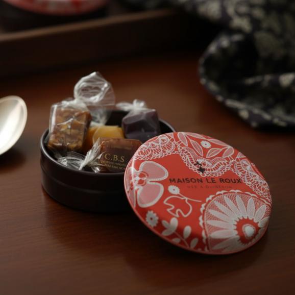 キャラメル缶(赤) 4個入(アソート)02