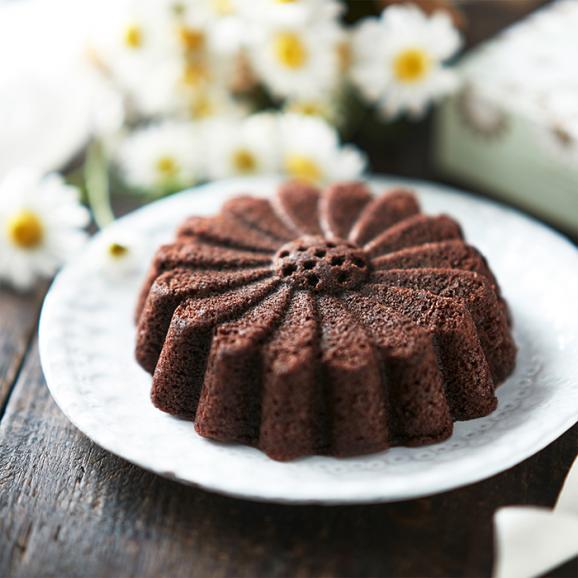 【ホワイトデー＆春】マーガレット〈ケーク・オ・ショコラ〉（1個入）03