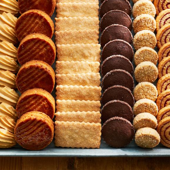 ブルターニュ クッキーアソルティ〈缶〉（47個入）｜ブルトンヌ