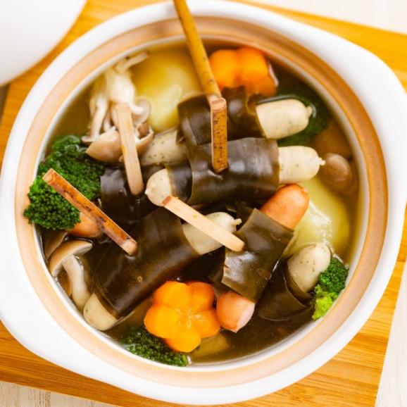 13-212 北海道オホーツク海産　利尻昆布02